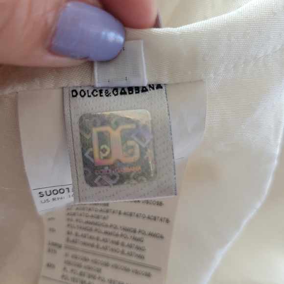 VINTAGE DOLCE AND GABBANA CROPPED BLAZER - Picture 9 of 14